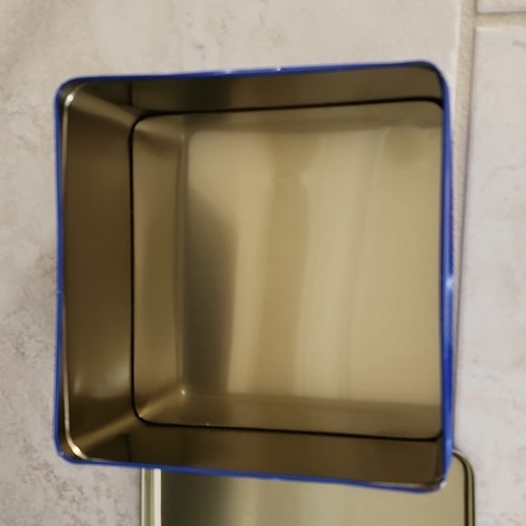 🎄 SNOWMAN SQUARE TIN 🎄 - Picture 9 of 10